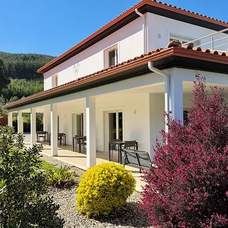 Casa Carvalhal - Adults Only Bed & Breakfast Góis